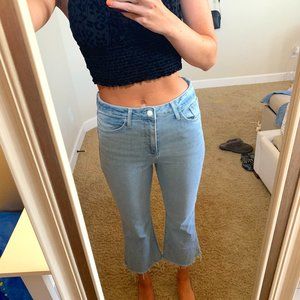 ALIXANDRA BLUE LIGHT WASH JEANS